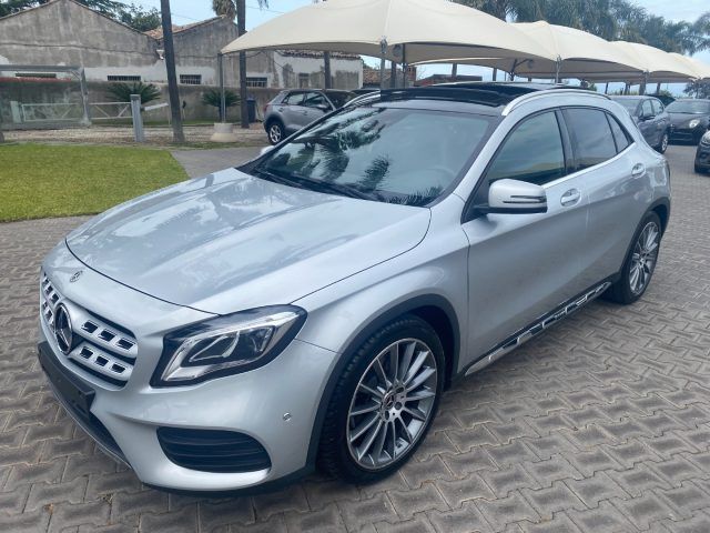 MERCEDES-BENZ GLA 220 d Automatic AMG Premium