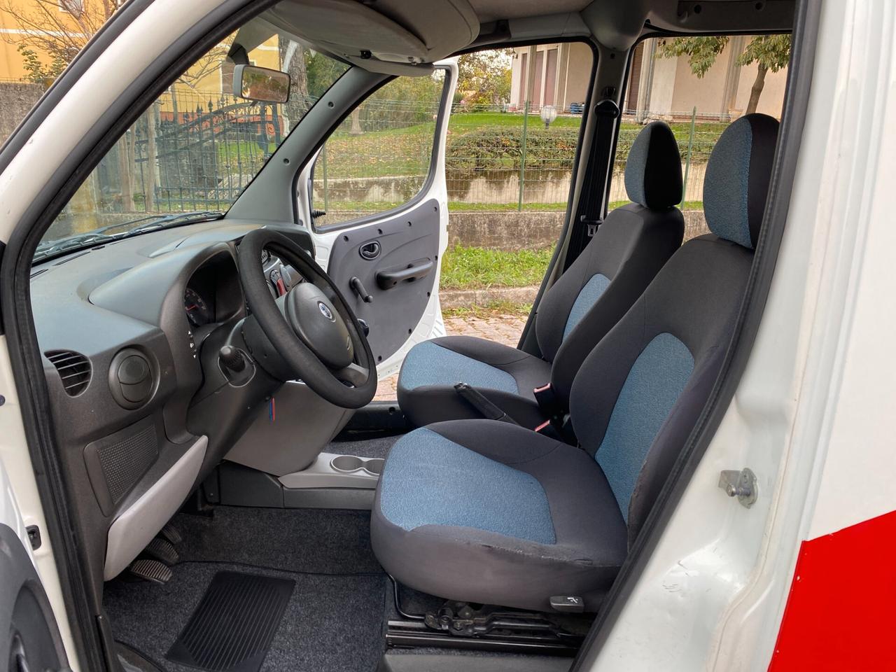 Fiat Doblò 1.3 Mjt Autocarro 5Posti CLIMA