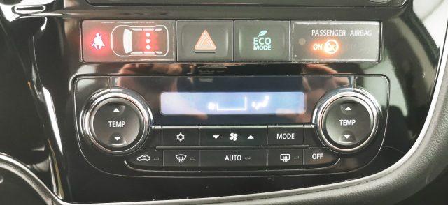 MITSUBISHI Outlander 2.2 DI-D 4WD Instyle 5p.