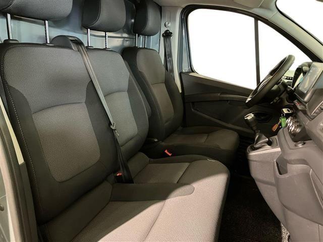 RENAULT Trafic T27 2.0 dci 110cv L1H1 Ice Euro 15.490 + iva