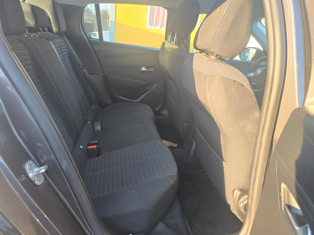 Peugeot 208 43000km 2022