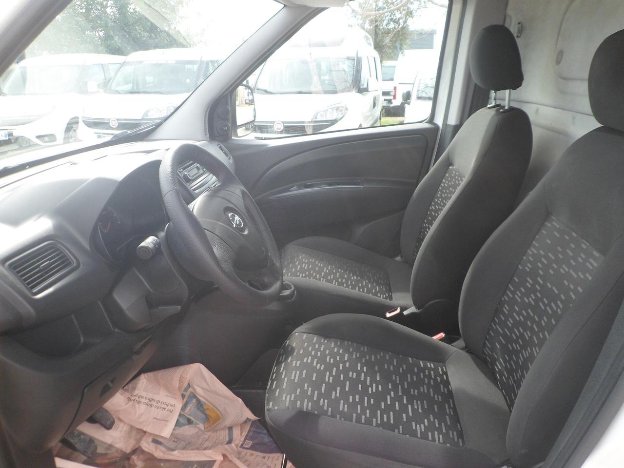 Fiat Doblo furgone maxi