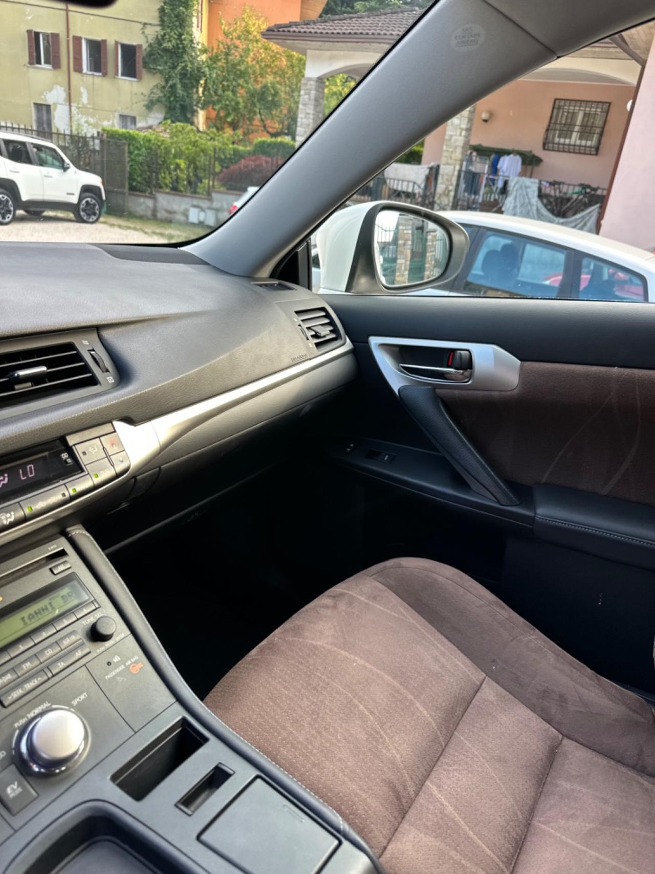 Lexus CT 200H HYBRID EXCLUSIVE UNICOPR GARANZ UNICOPR