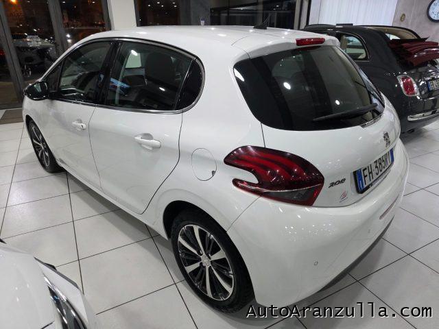 PEUGEOT 208 BlueHDi 75 5P Allure Navi