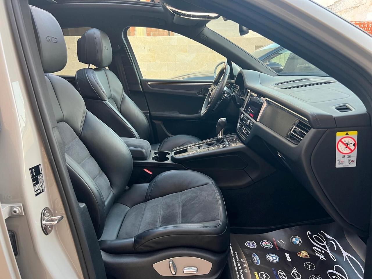 PORSCHE MACAN GTS 2.9 BENZINA 380CV TETTO PELLE NAVI ANNO 2021