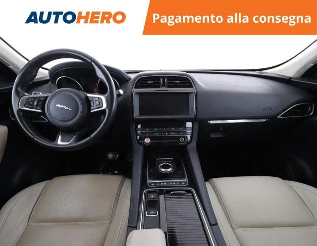 JAGUAR F-Pace 2.0 D 180 CV AWD aut. Prestige