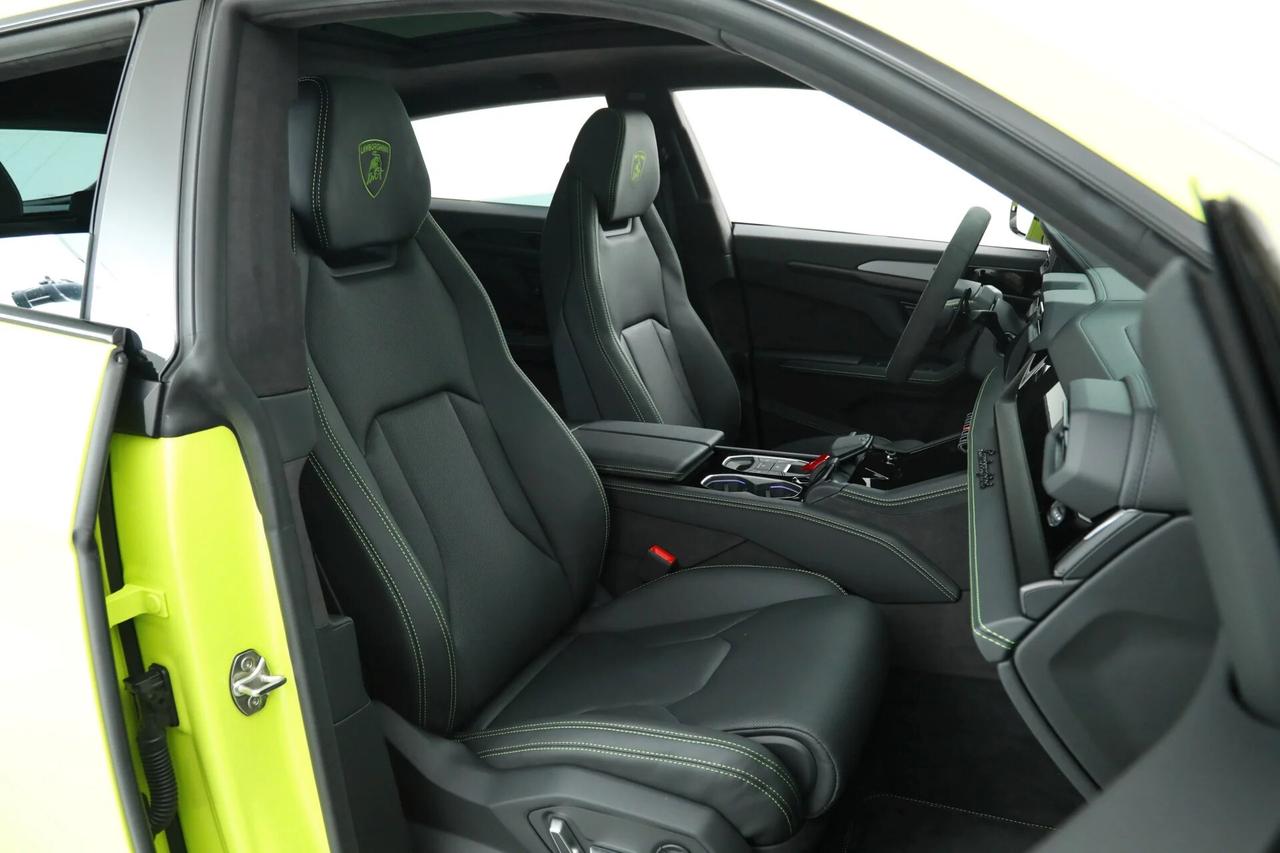 Lamborghini Urus 4.0 SE NOLEGGIO LUNGO TERMINE - LEASING FULL INCLUSIVE