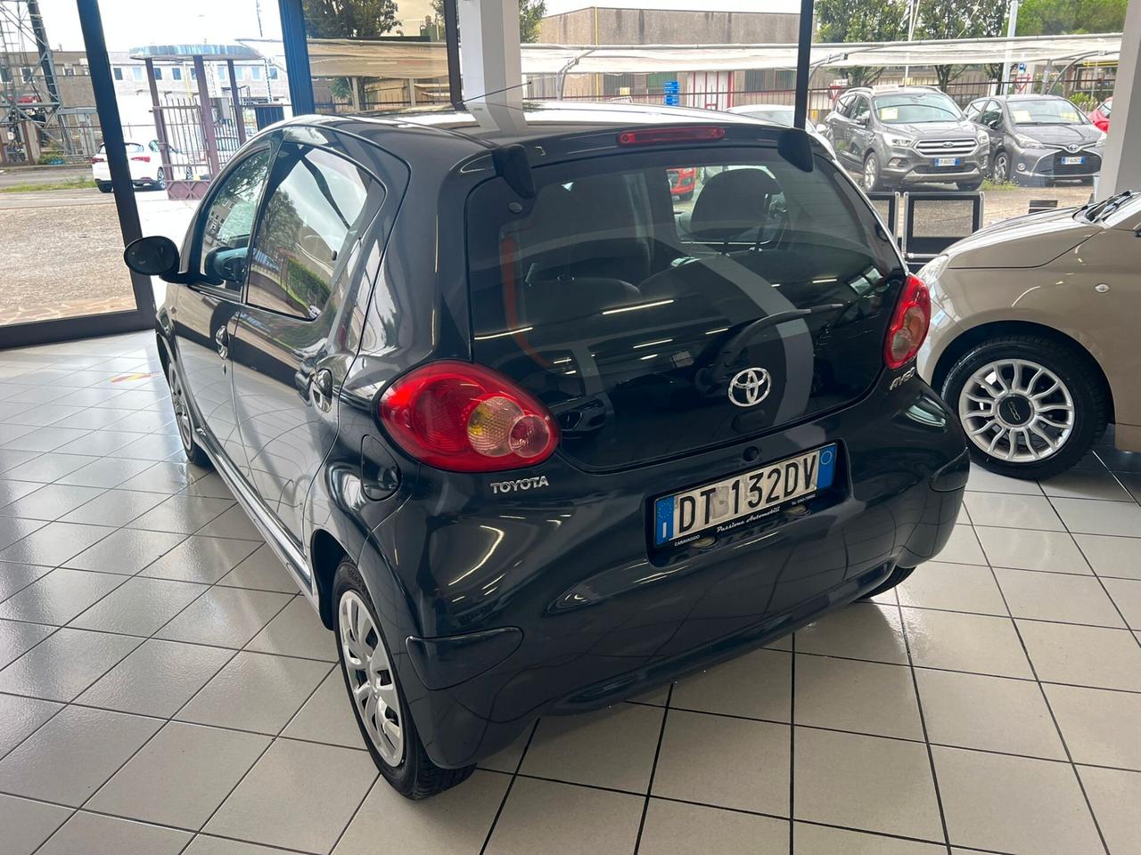 Toyota Aygo 1.0 12V VVT-i 5 porte Now