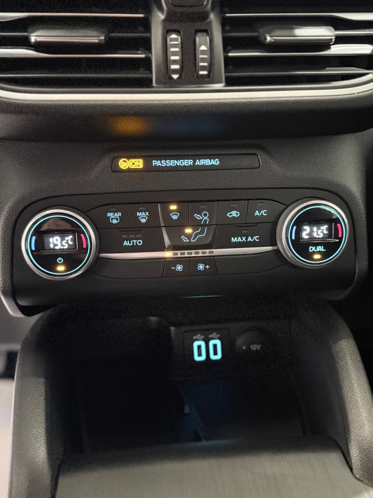 Ford Kuga 1.5 EcoBlue 120 CV aut. 2WD Connect