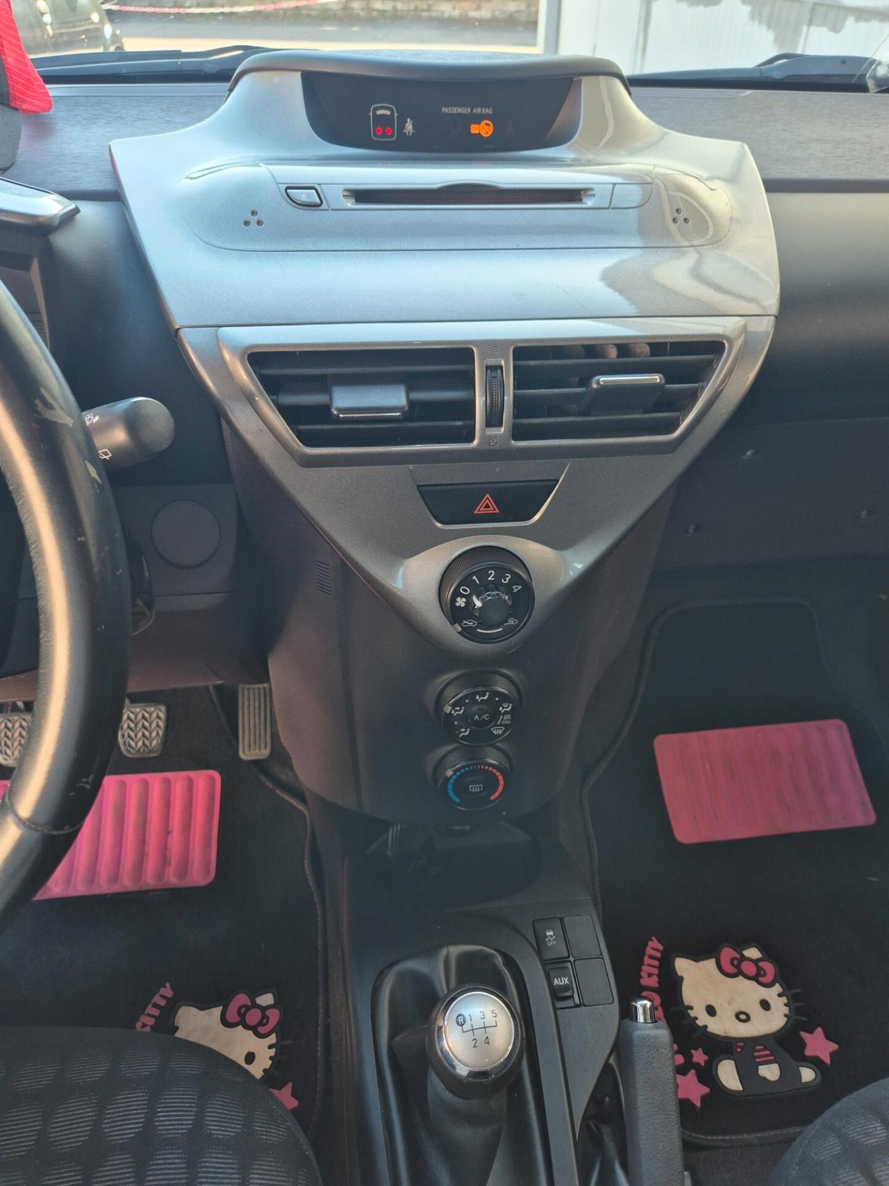 Toyota iQ 1.0 Sol benzina