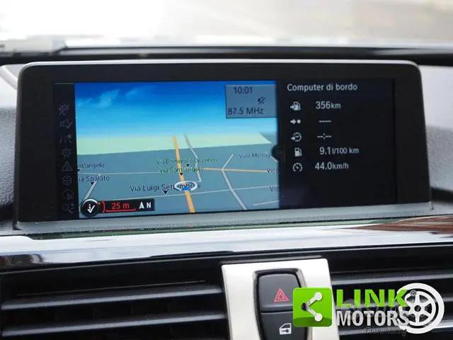 BMW 328 i xDrive M Performance