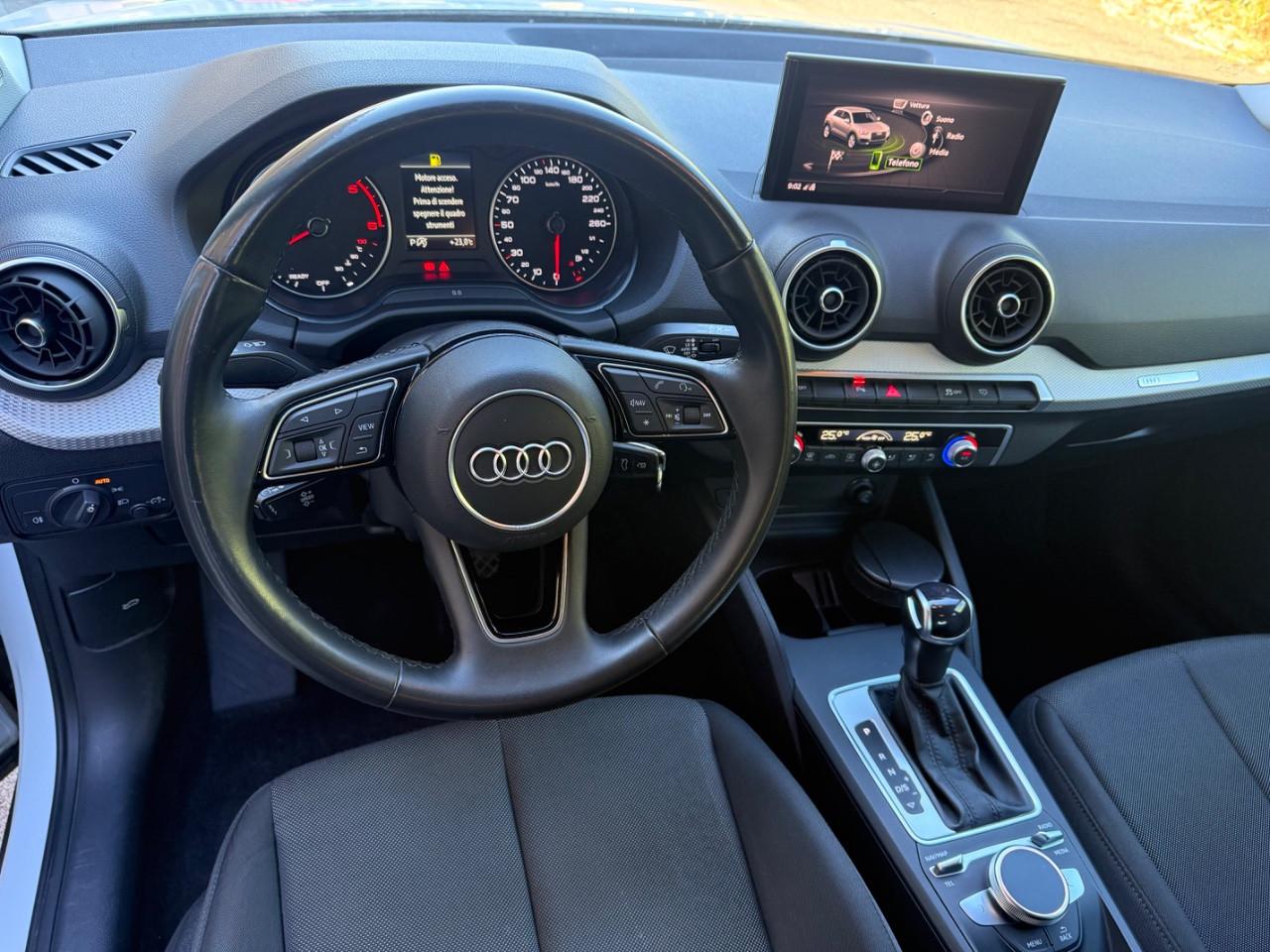 Audi Q2 30 2.0 tdi Business s-tronic
