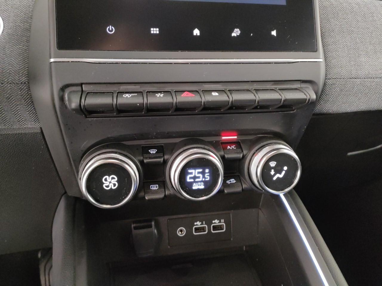 RENAULT Clio V 2023 - Clio 1.0 tce Techno 90cv