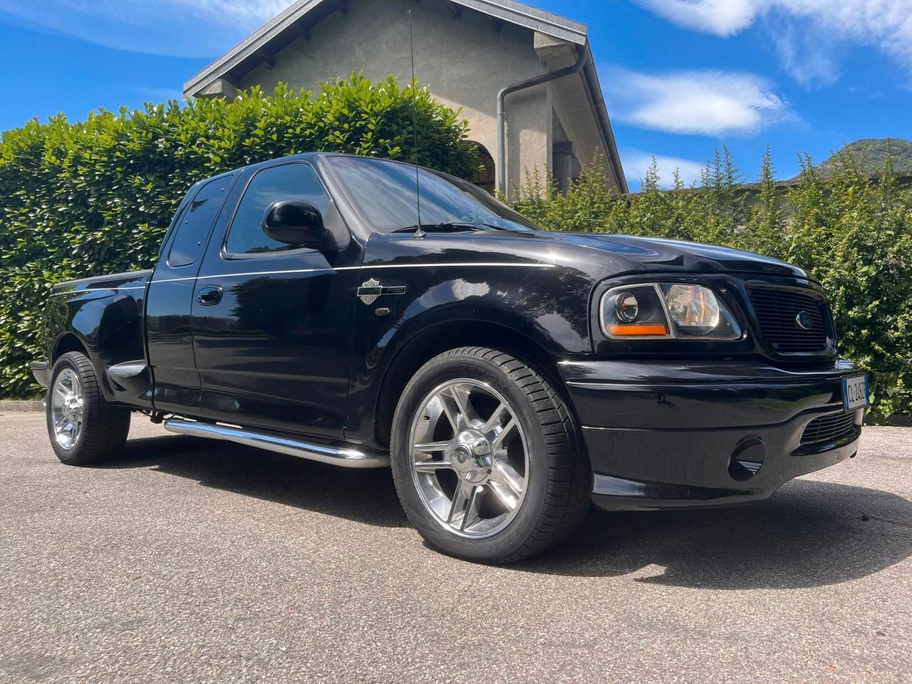Ford F 150 HARLEY DAVIDSON SUPERCAB STEPSIDE 5.4