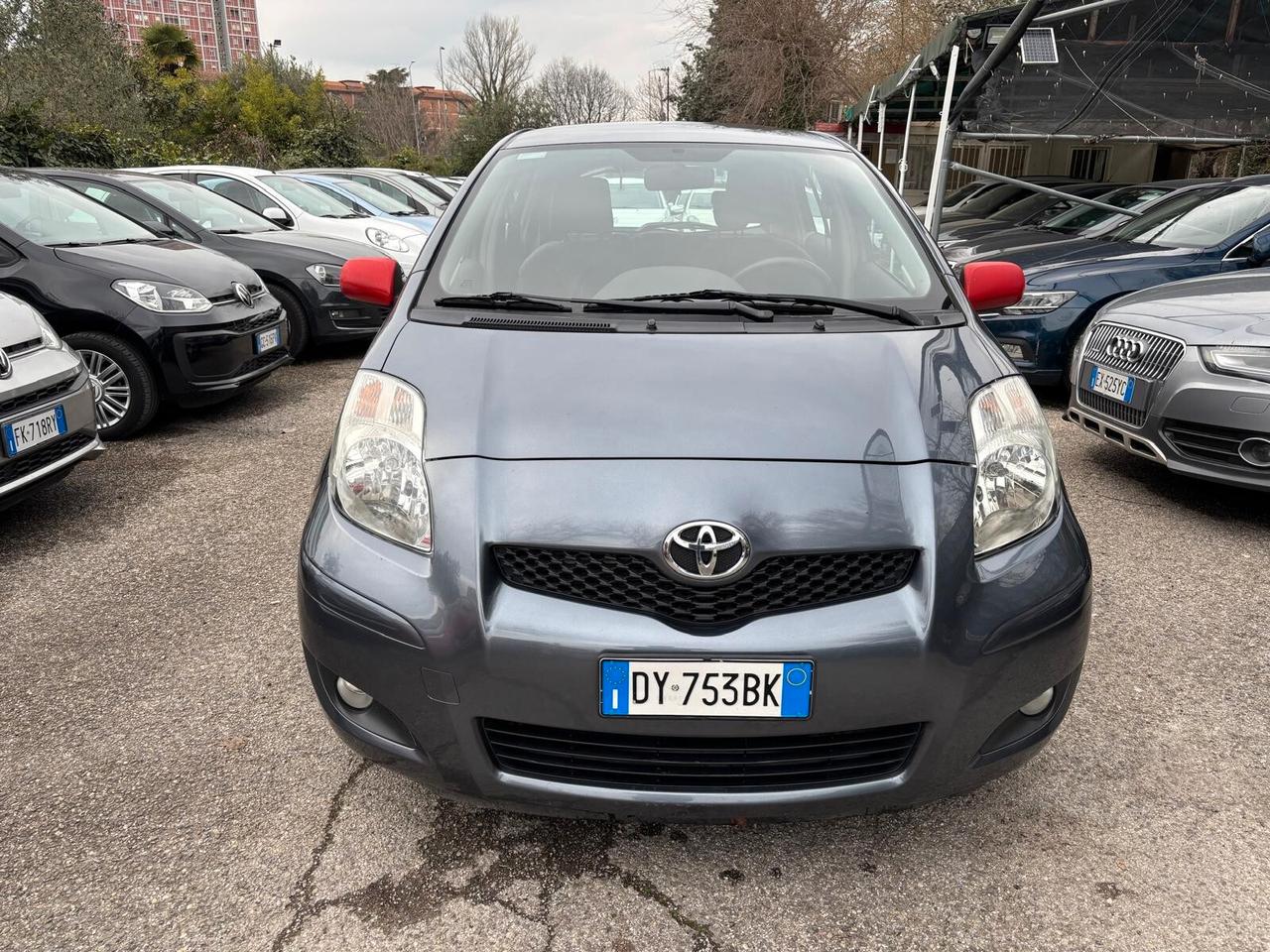 Toyota Yaris 1.4 D-4D 5 porte Sol OK Neopatentati