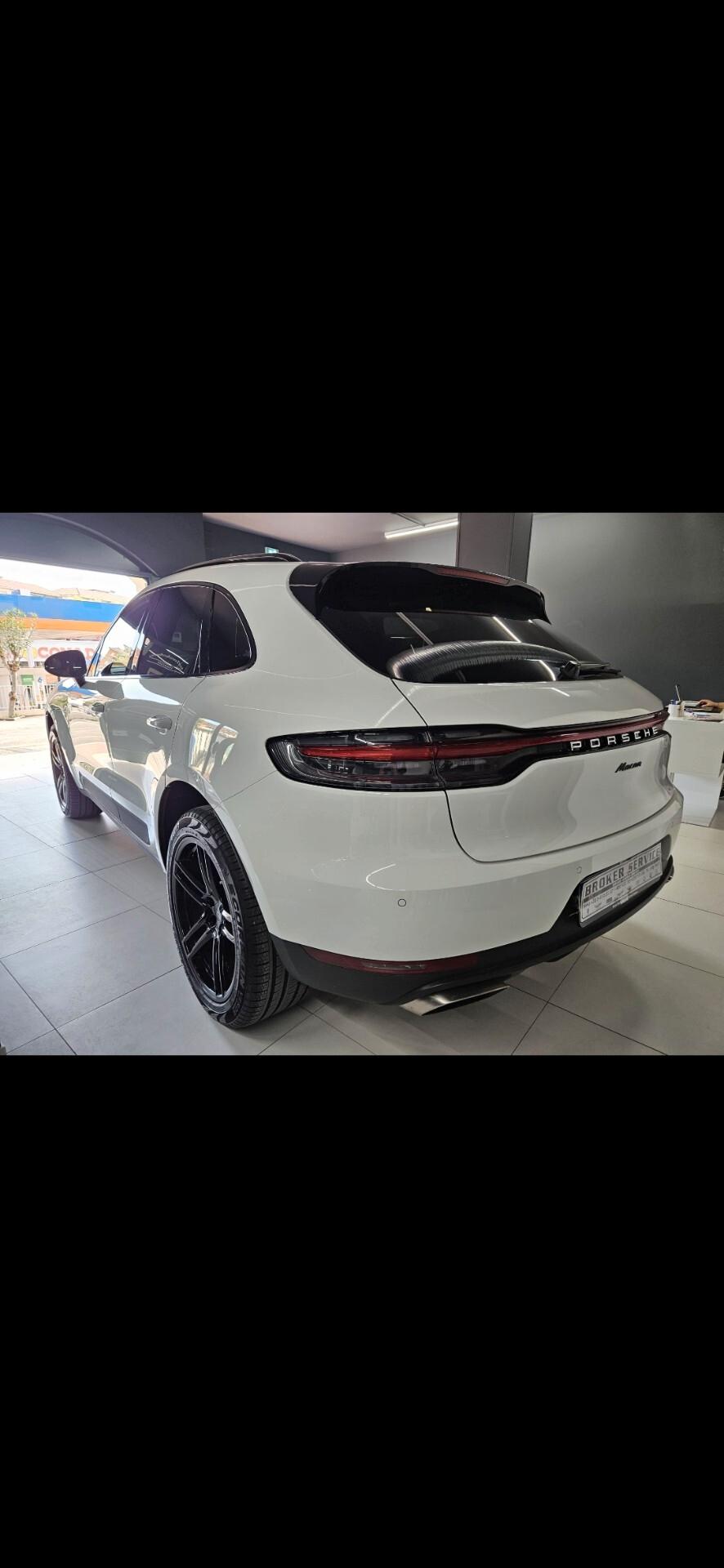 Porsche Macan CHRONO SPORT PLUS