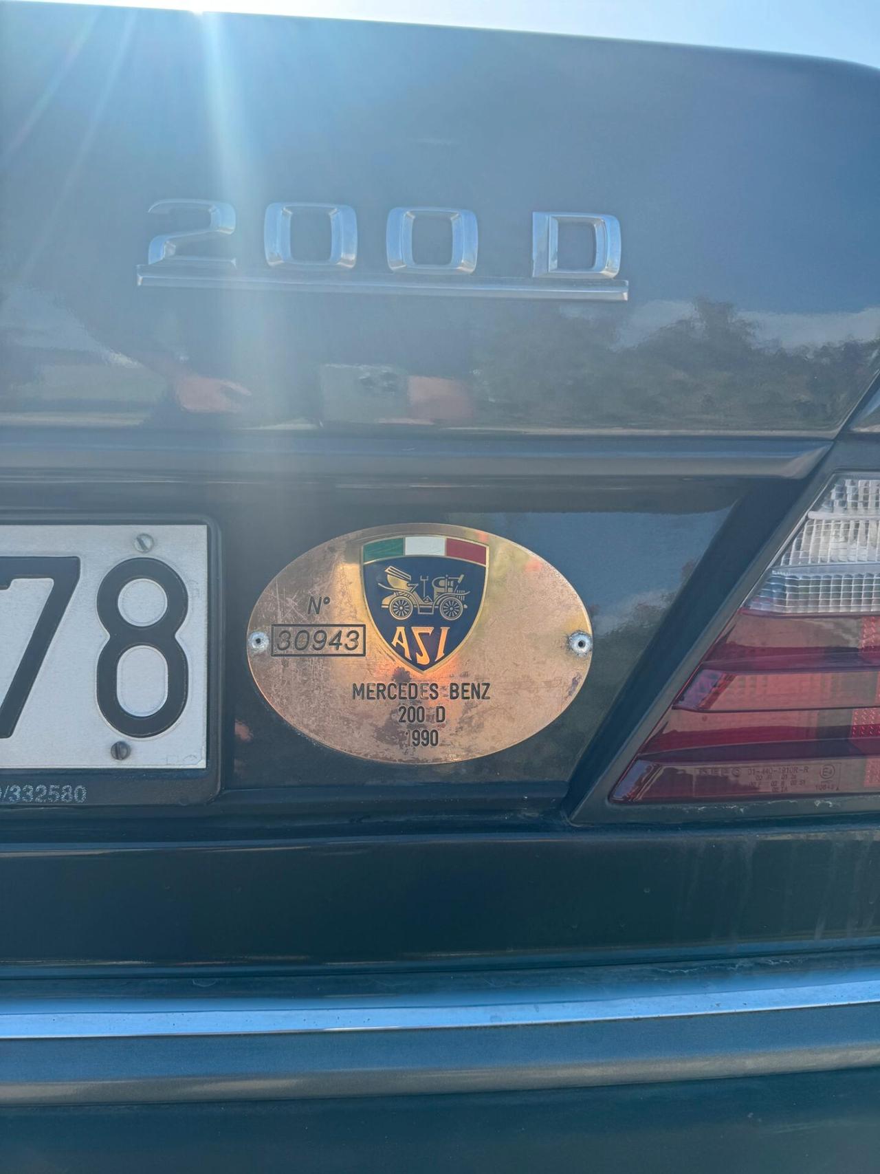 Mercedes-benz 200 D Targa oro 1990