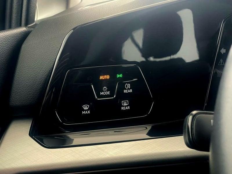 Volkswagen Golf Golf 1.0 eTSI EVO DSG STYLE