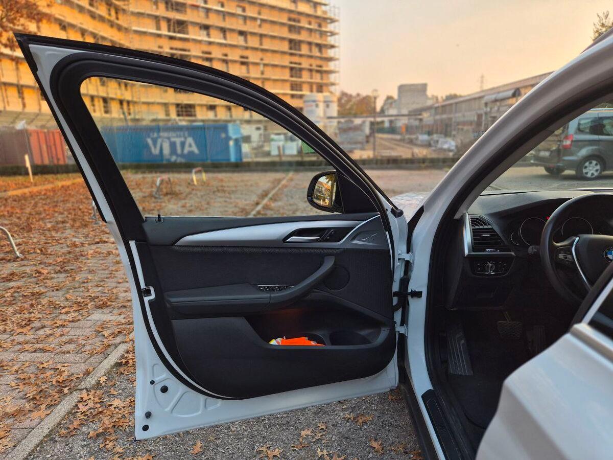 BMW X3 Xdrive20d mhev 48V Luxury auto