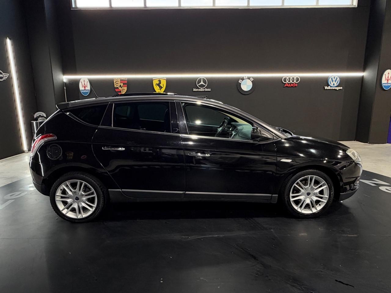 Lancia Delta 1.6 MJT DPF Platino