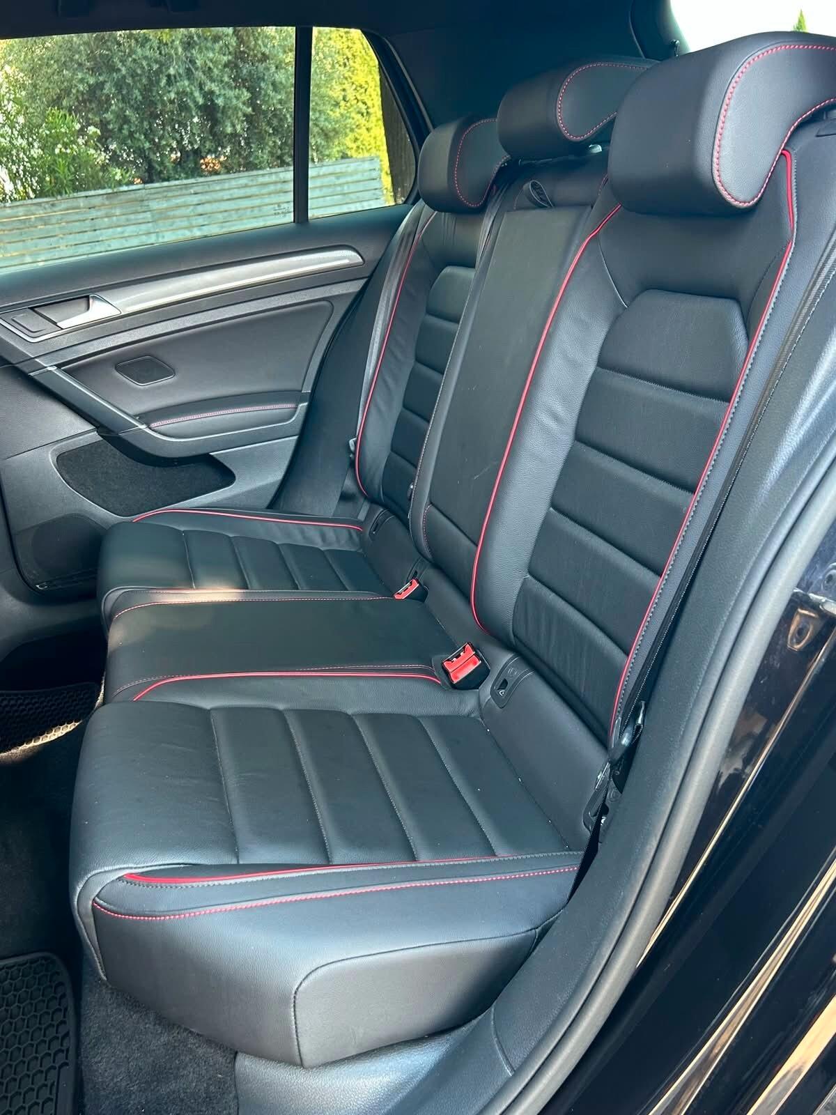 Volkswagen Golf GTI Performance 2.0 245 CV TSI DSG 5p. BMT
