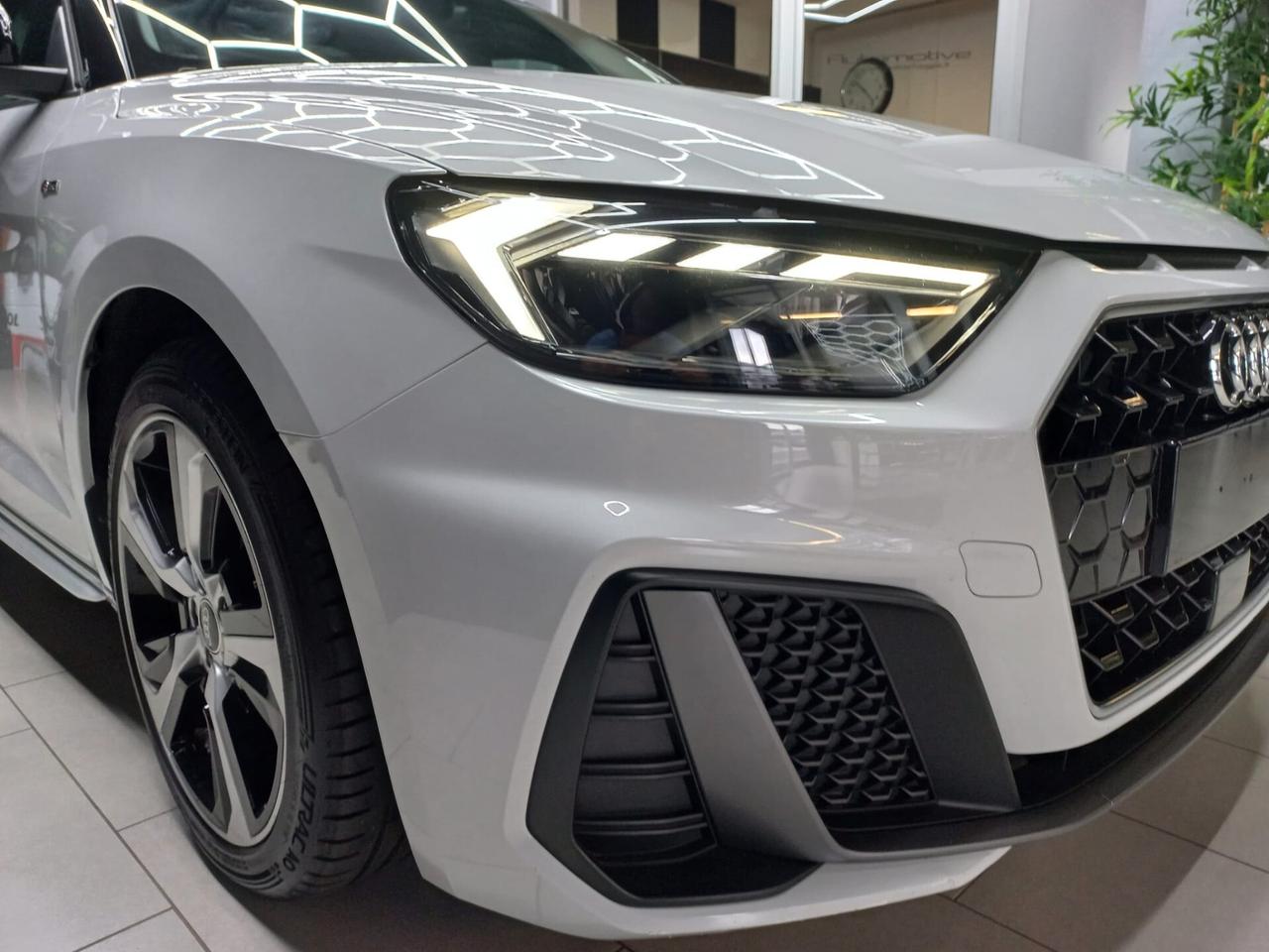 Audi A1 SPB 30 TFSI S tronic line edition