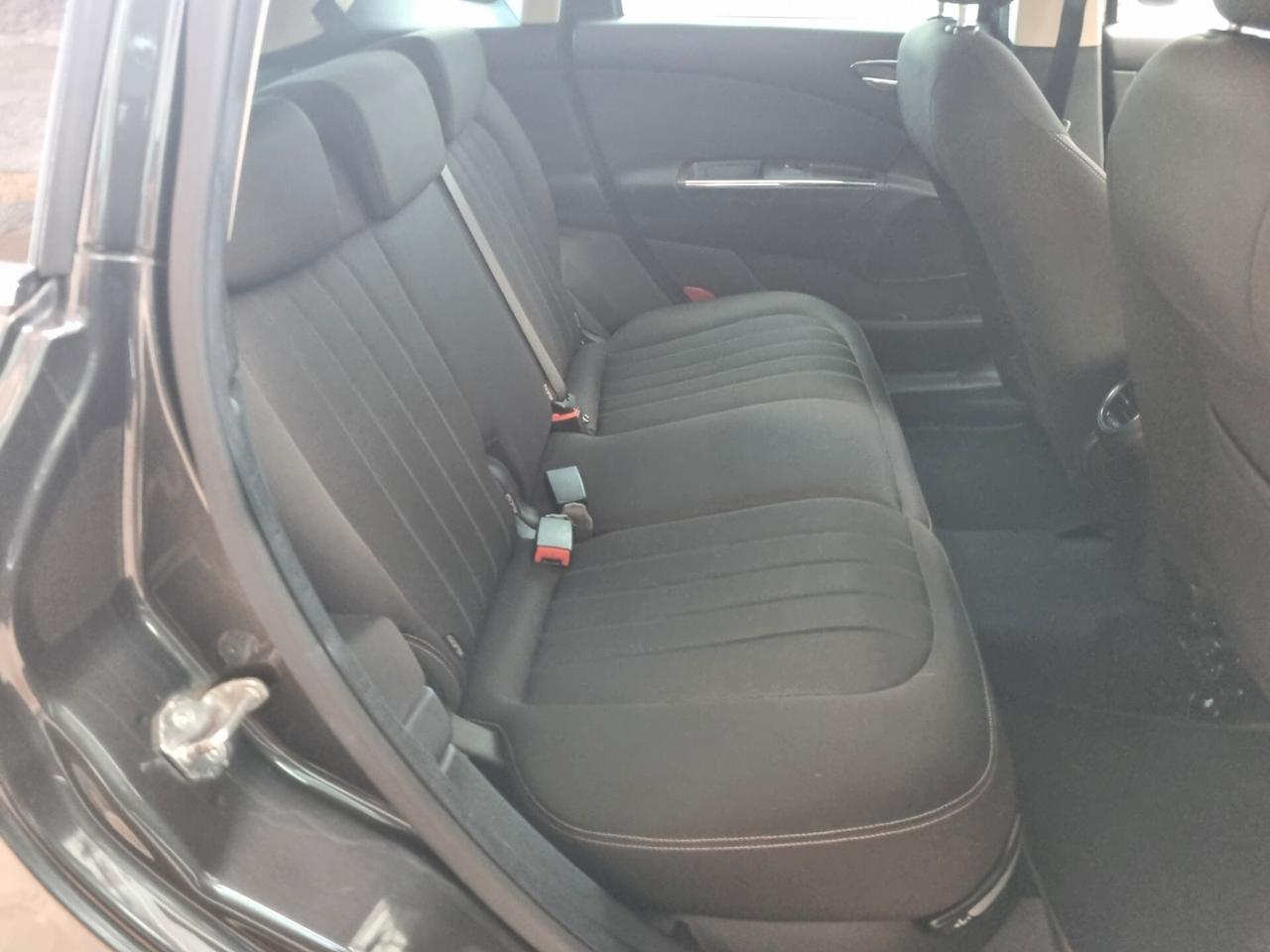 Lancia Delta 1.6 MJT DPF Gold