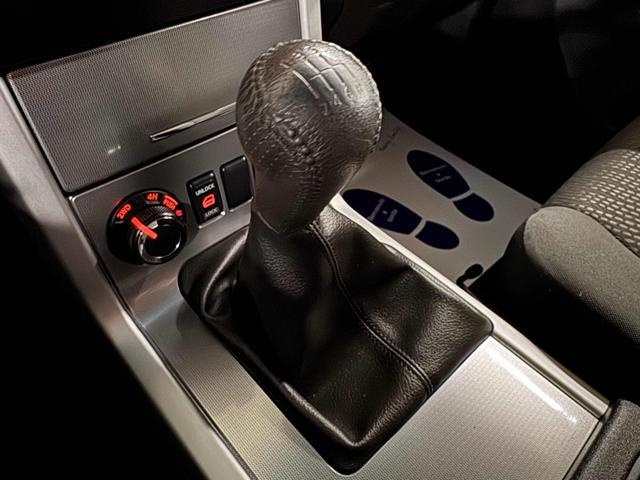 NISSAN Navara 2.5 dCi 190CV 4 porte Double Cab Sport