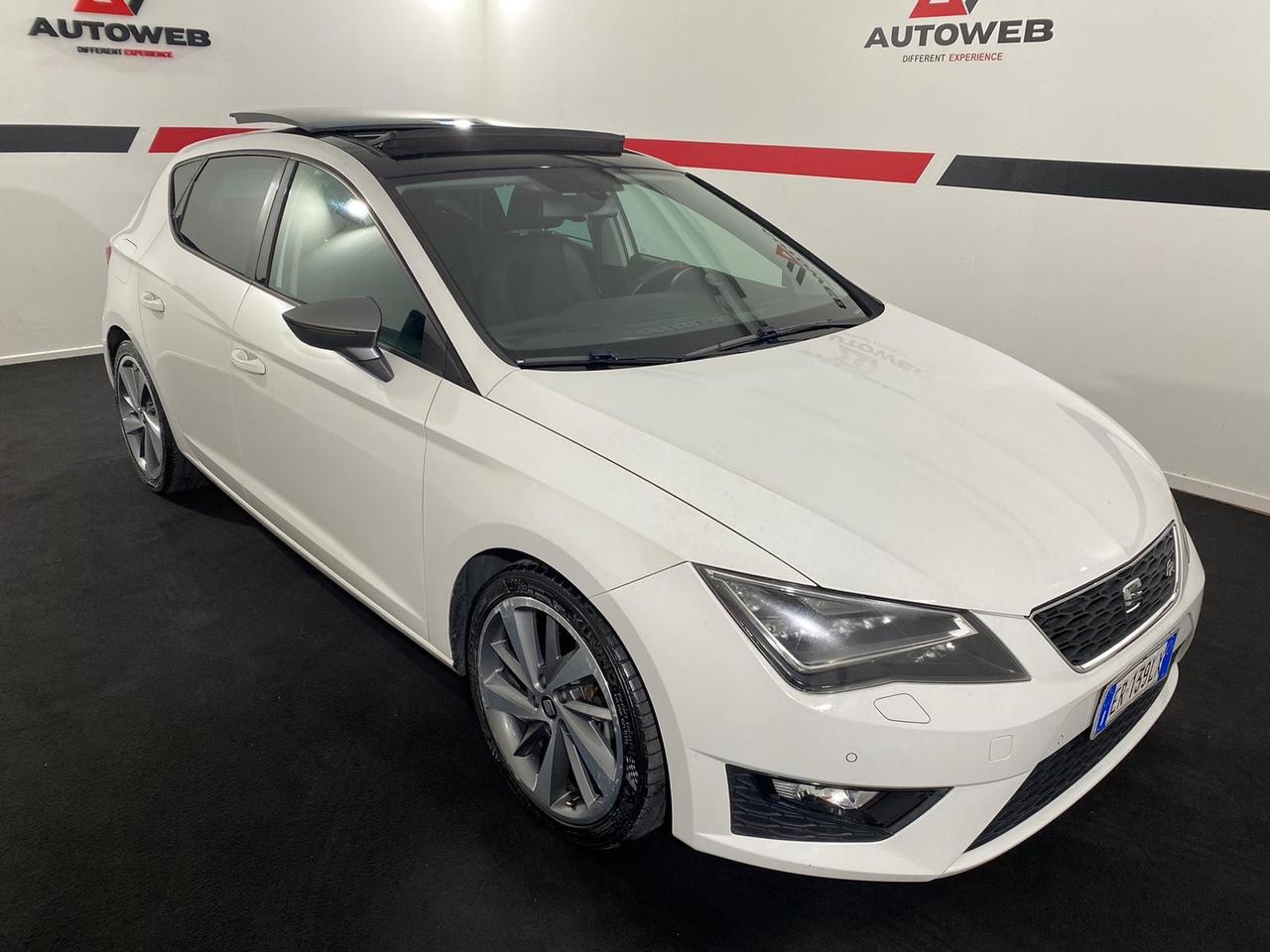 Seat Leon 2.0 TDI 150 CV FR* TETTO APRIBILE*
