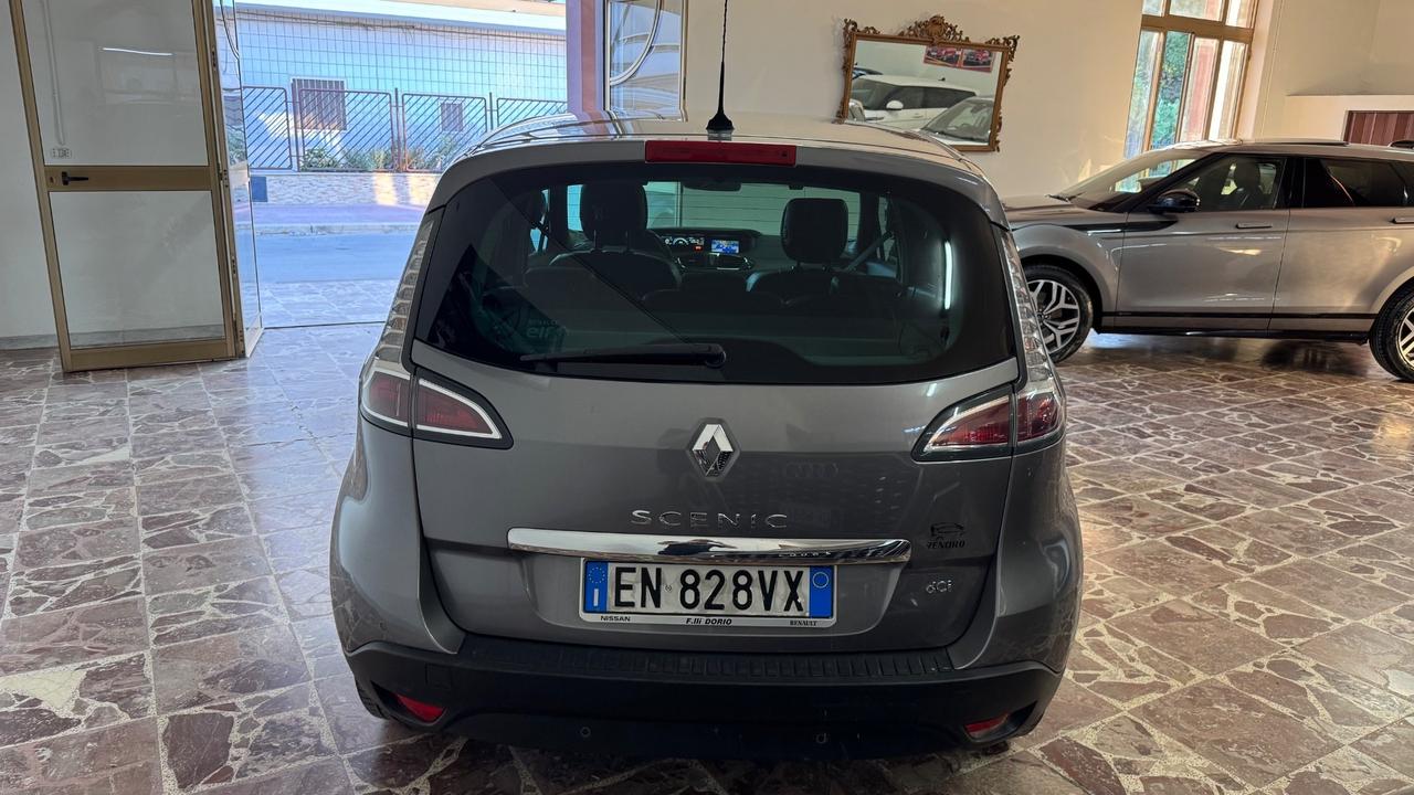 Renault Scenic XMod 1.5 dCi 110CV EDC Live
