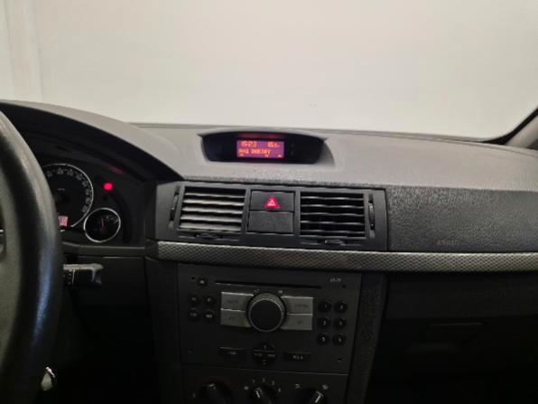 Opel Meriva 1.4 16v Club - NEOPATENTATI - Clima - Radio CD