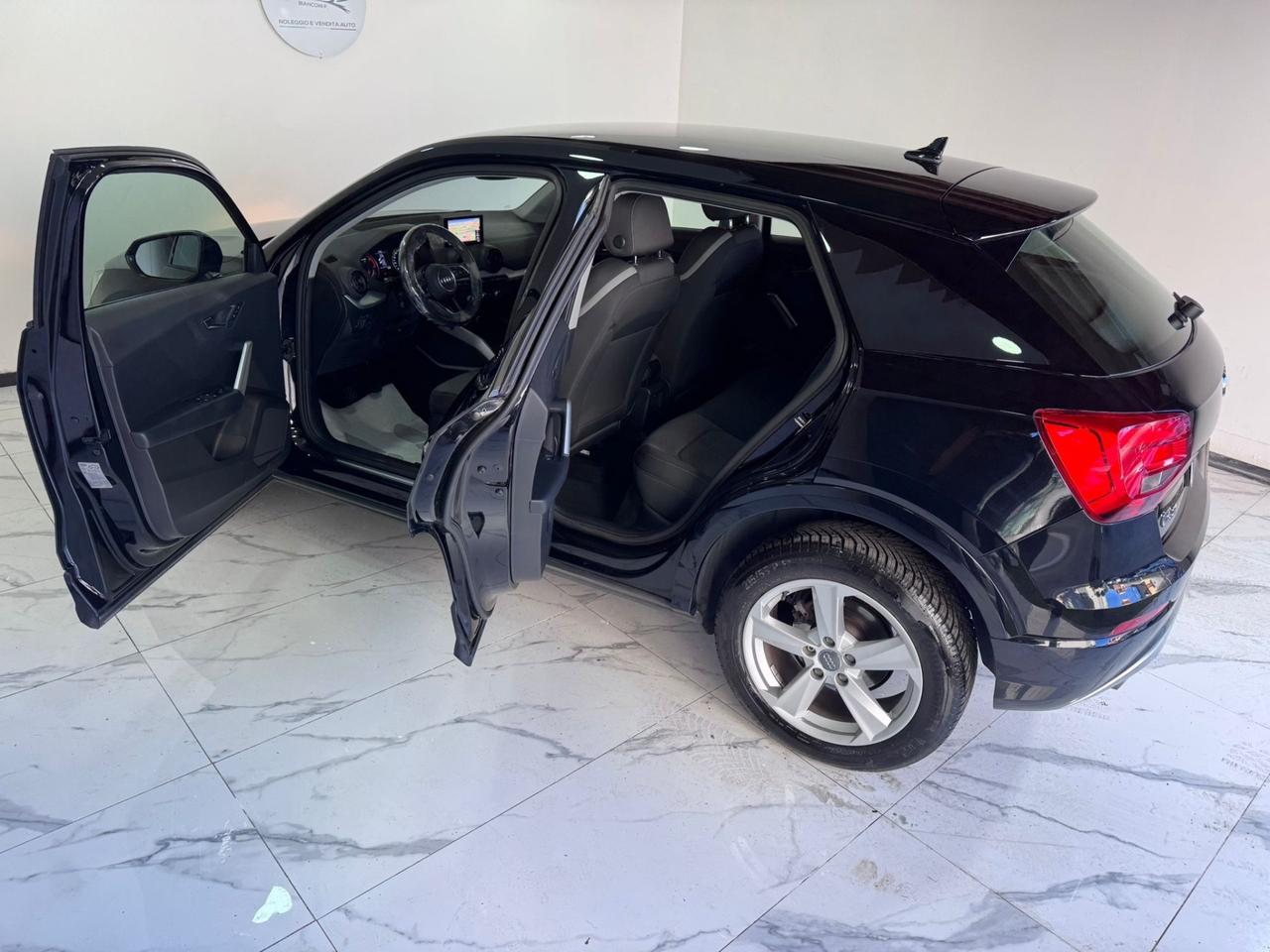 Audi Q2 1.6 TDI Sport-TAGLIANDI AUDI-GARANTITA-2017