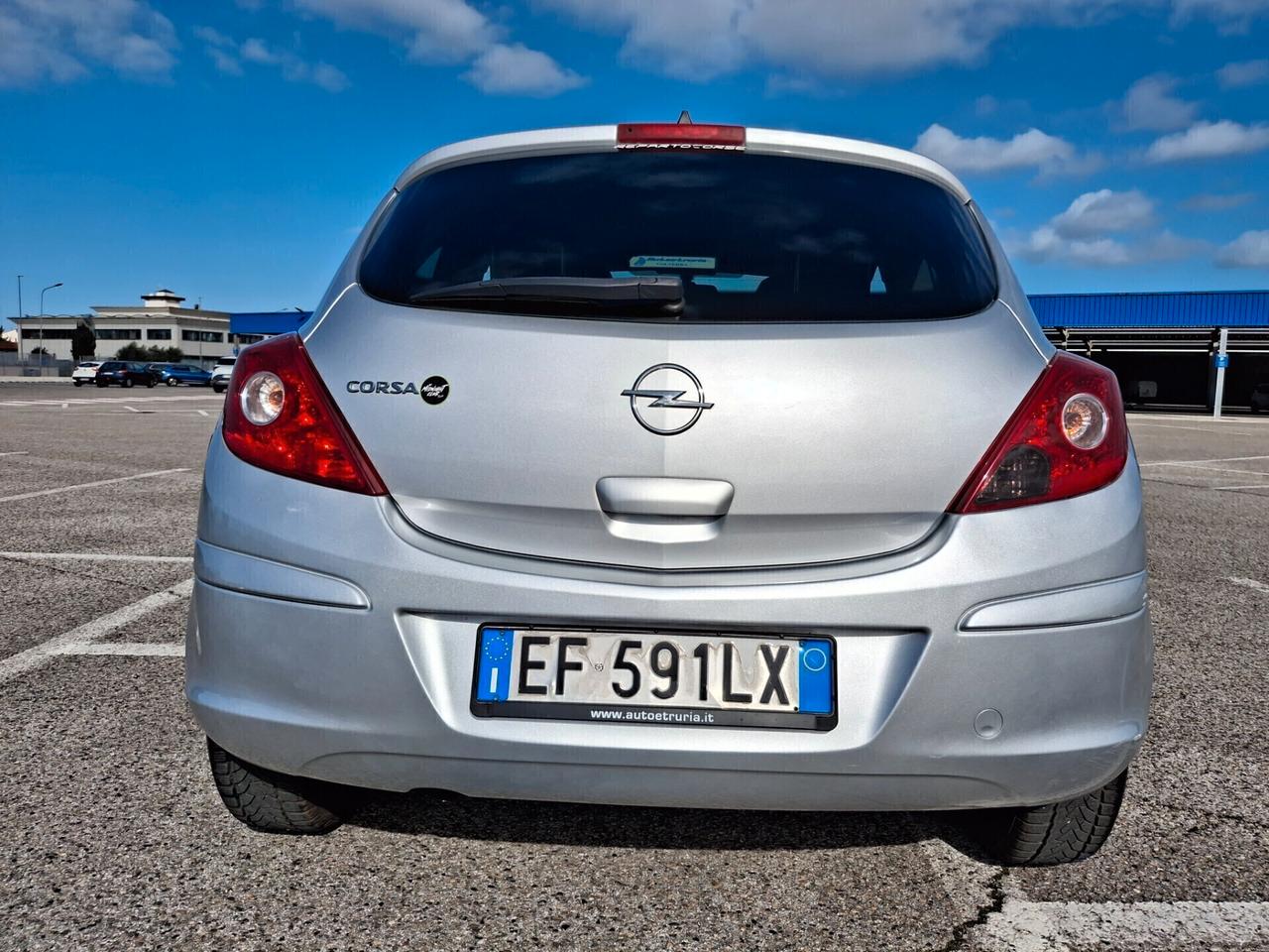 OPEL CORSA 1.2 Benzina Sport-OK NEOPATENTATI-