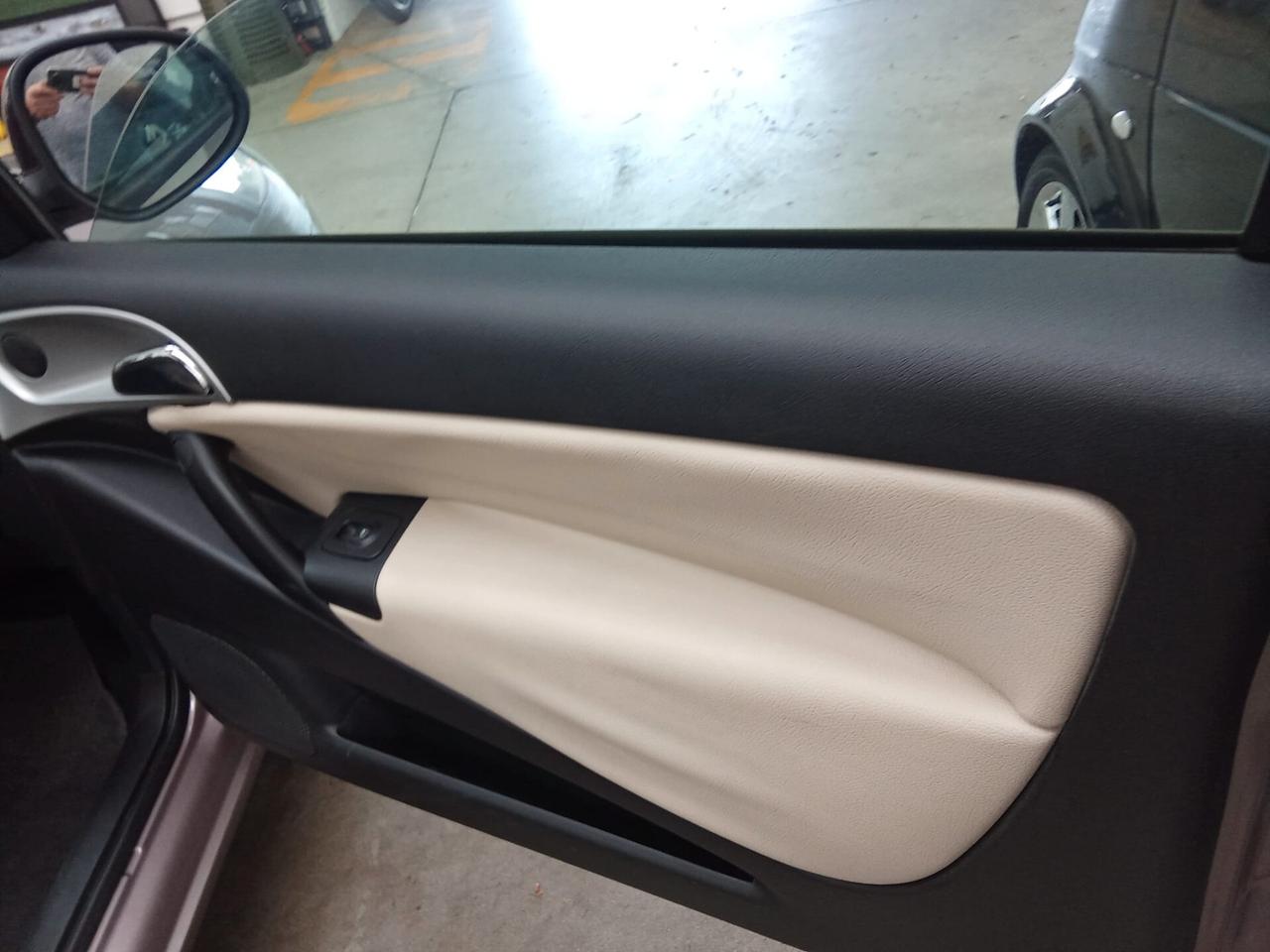 Lancia Ypsilon 1.4 Platino Ecochic GPL