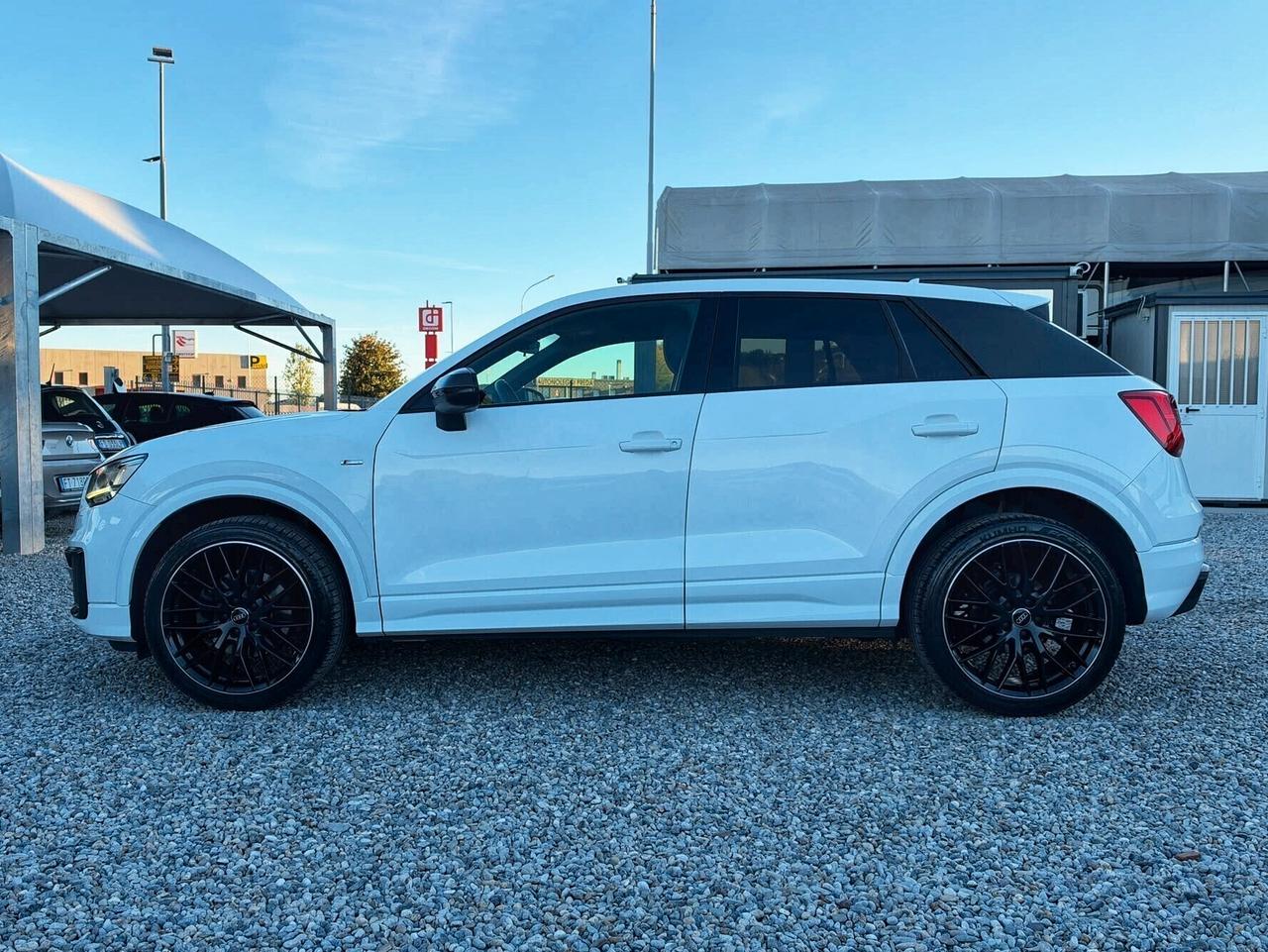 Audi Q2 30 TDI S tronic line Edition NAVIGA CRUISE SENSORI PDCOK NEOPATENTATI