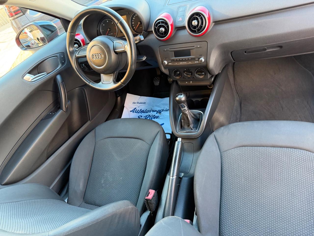 Audi A1 1.6 TDI S line edition