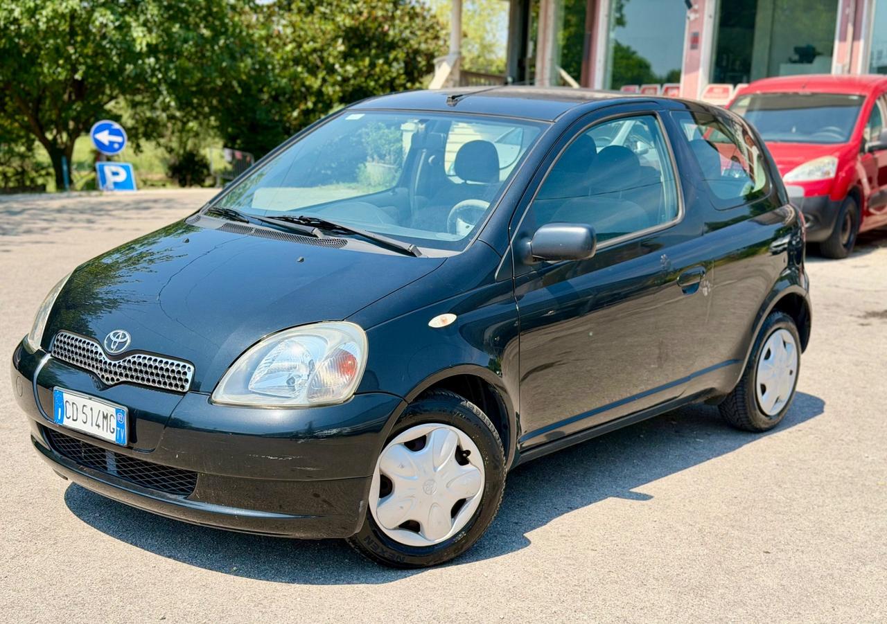 Toyota Yaris 1.0i 16V OK NEOPATENTATI ! ! !