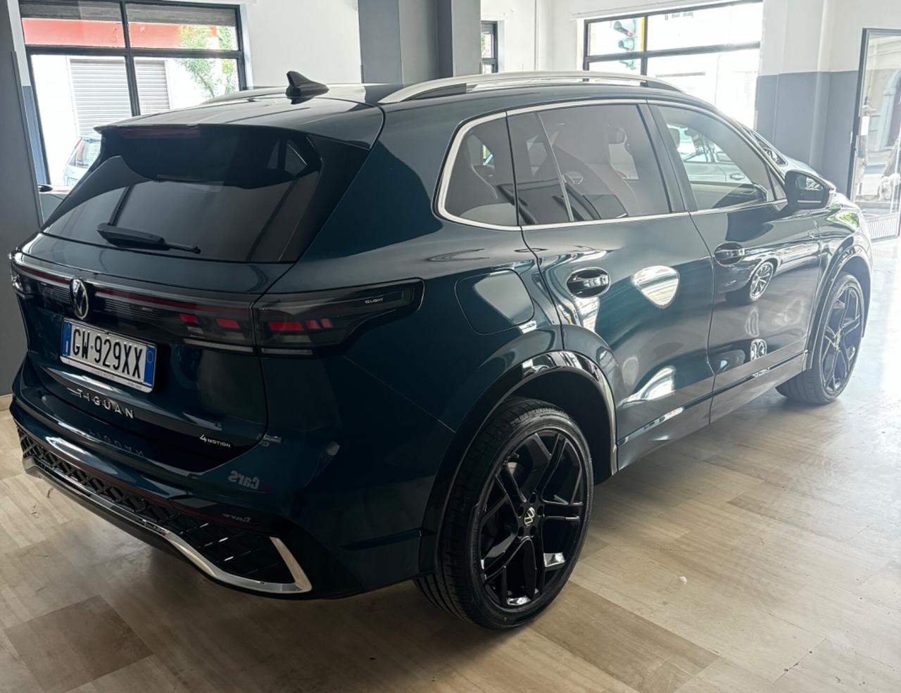 Volkswagen Tiguan 2.0 TDI 193CV DSG 4MOTION R-Line