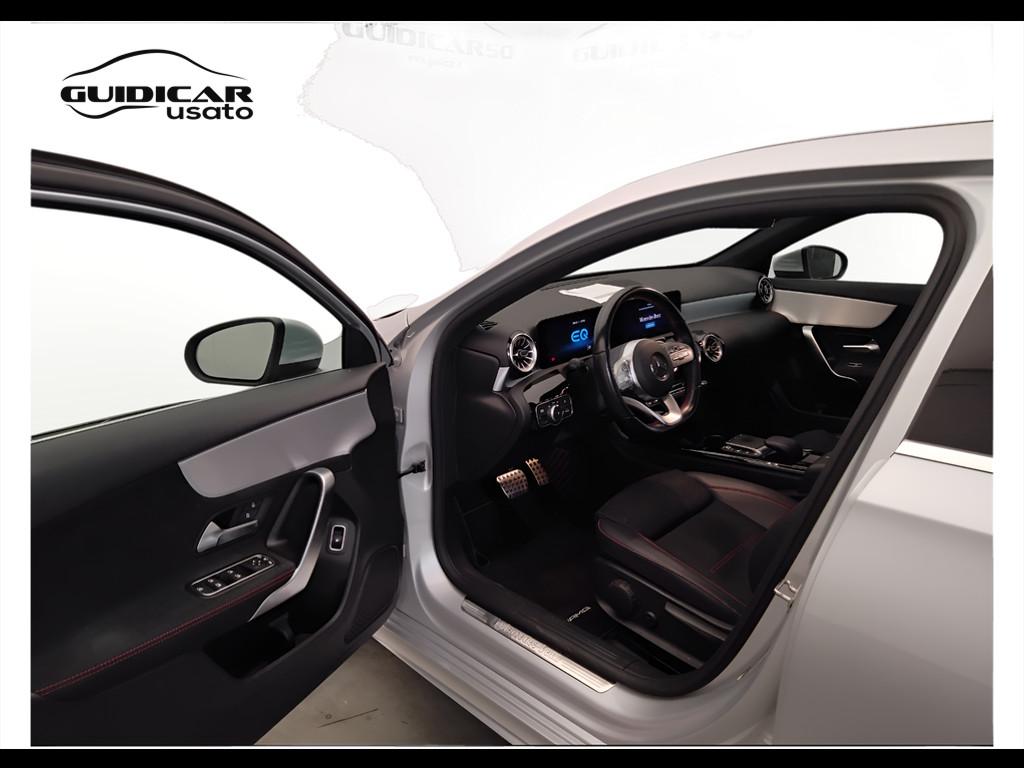 Mercedes-Benz Classe A - W177 2018 - A 250 e phev (eq-power) Premium auto