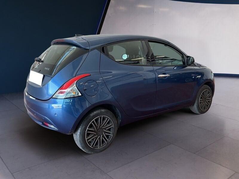 Lancia Ypsilon III 2021 1.0 firefly hybrid Gold s&s 70cv 5p.ti