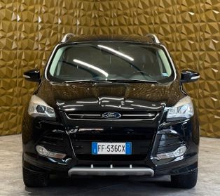 Ford Kuga 2.0 TDCI 150 CV S&S 4WD Powershift Titanium