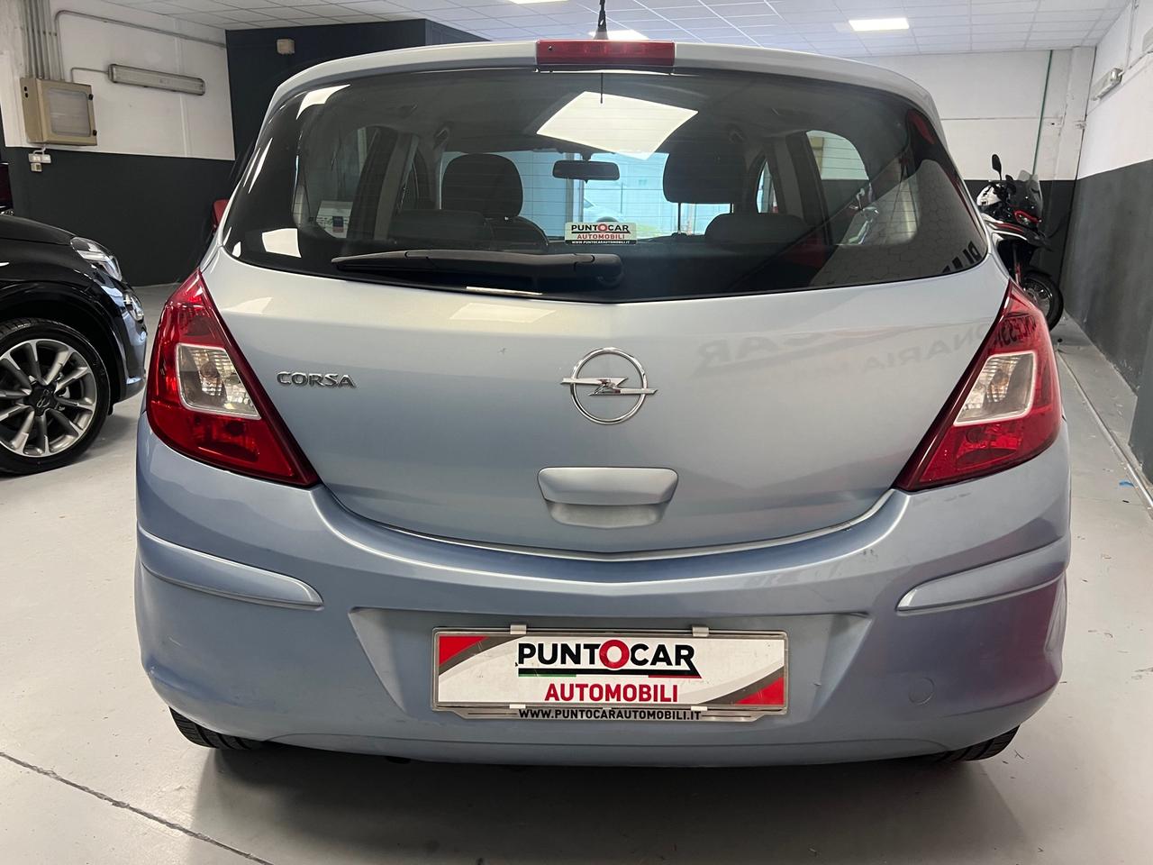 Opel Corsa 1.2 5 porte Enjoy NEOPATENTATI