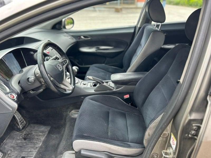 Honda Civic Civic 5p 2.2 i-ctdi Executive i-pilot