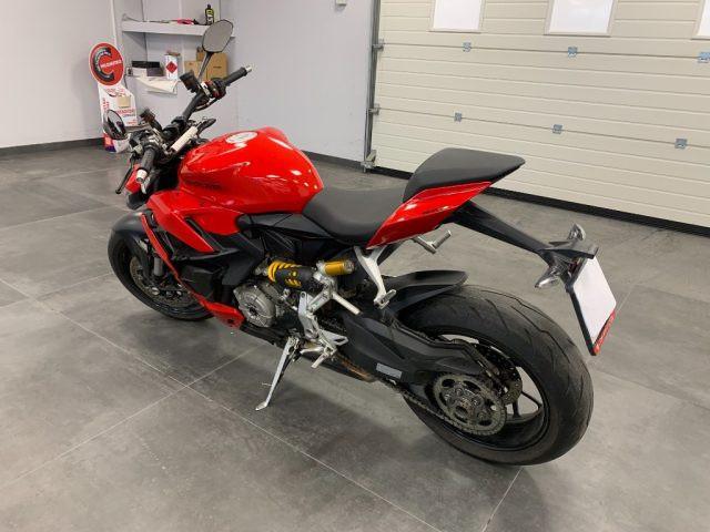DUCATI Streetfighter V2