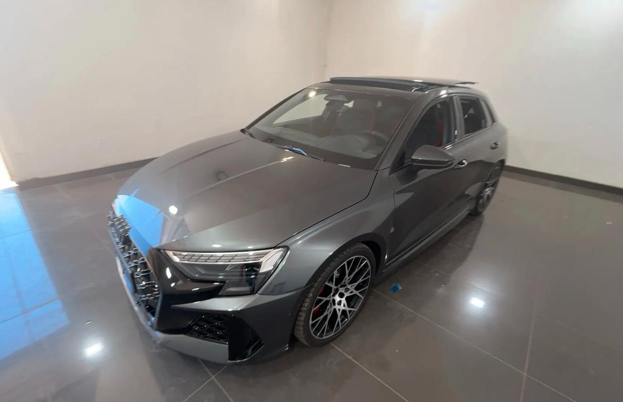 Audi RS 3 SPB TFSI quattro S tronic '26 KM 0