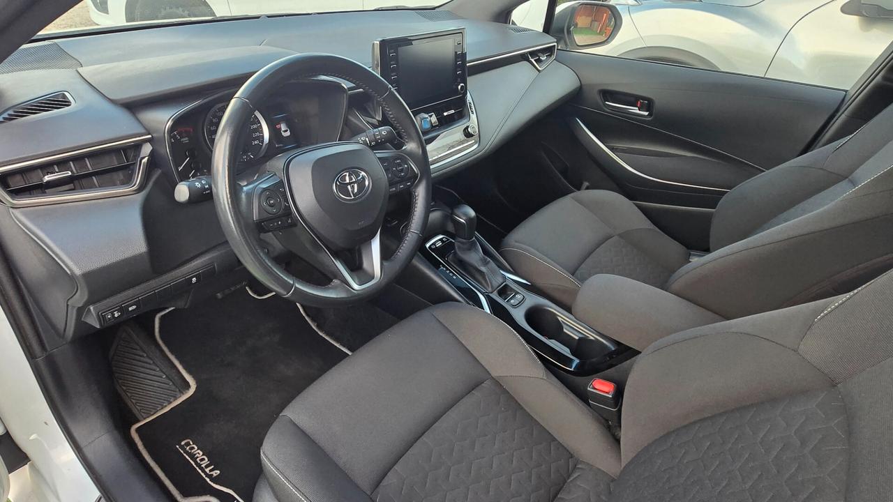 Toyota Corolla Touring Sports 1.8 Hybrid Active