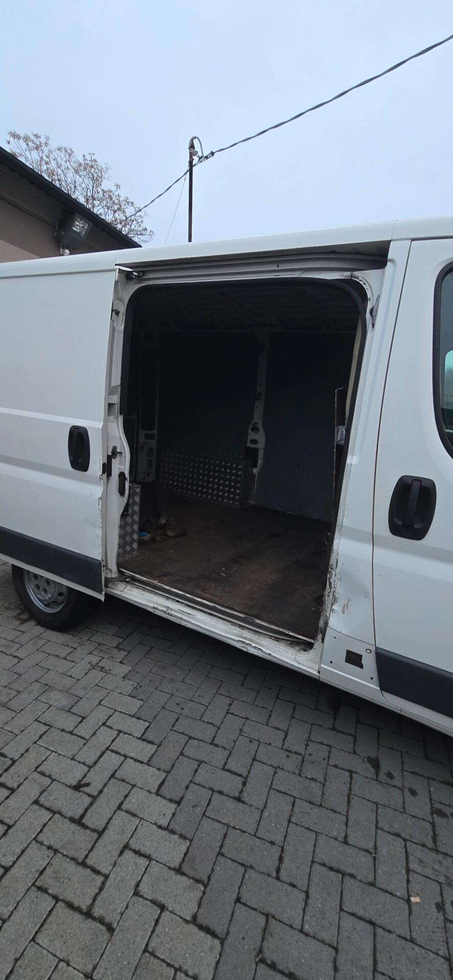 Citroen Jumper 30 2.2 BlueHDi 120 S&S PM-TN Furgone