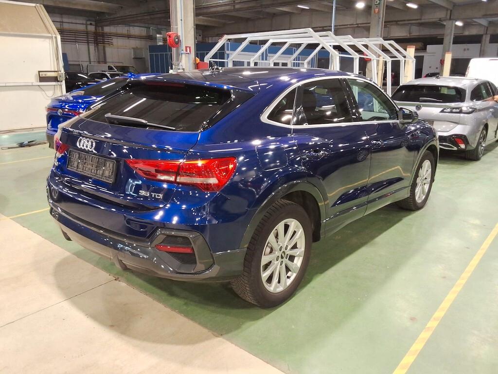 AUDI Q3 SPORTBACK 35 TDI 150CV S-TRONIC BUSINESS EDITION ATTRACTION ( FARI LED - VIRTUAL COCKPIT - CRUISE - NAVI - PDC - CERCHI 18 )