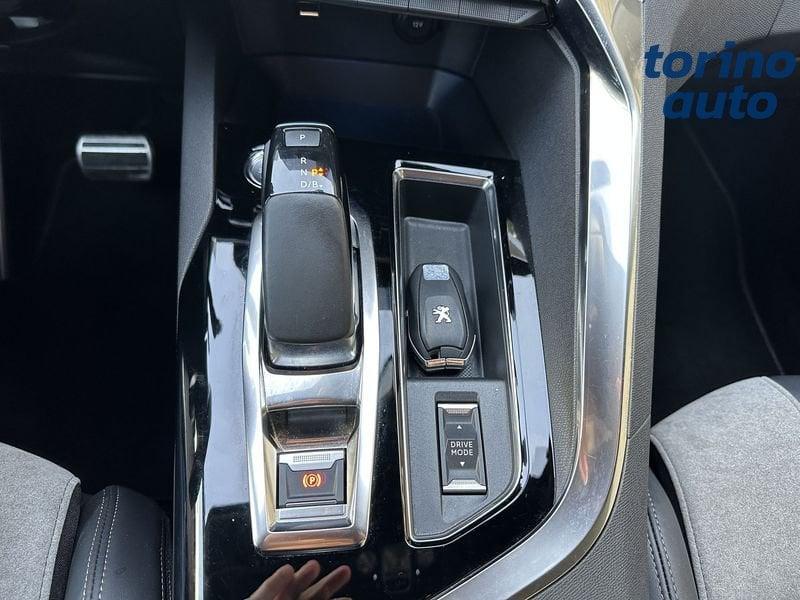 Peugeot 3008 3008 Hybrid 225 e-EAT8 GT Pack