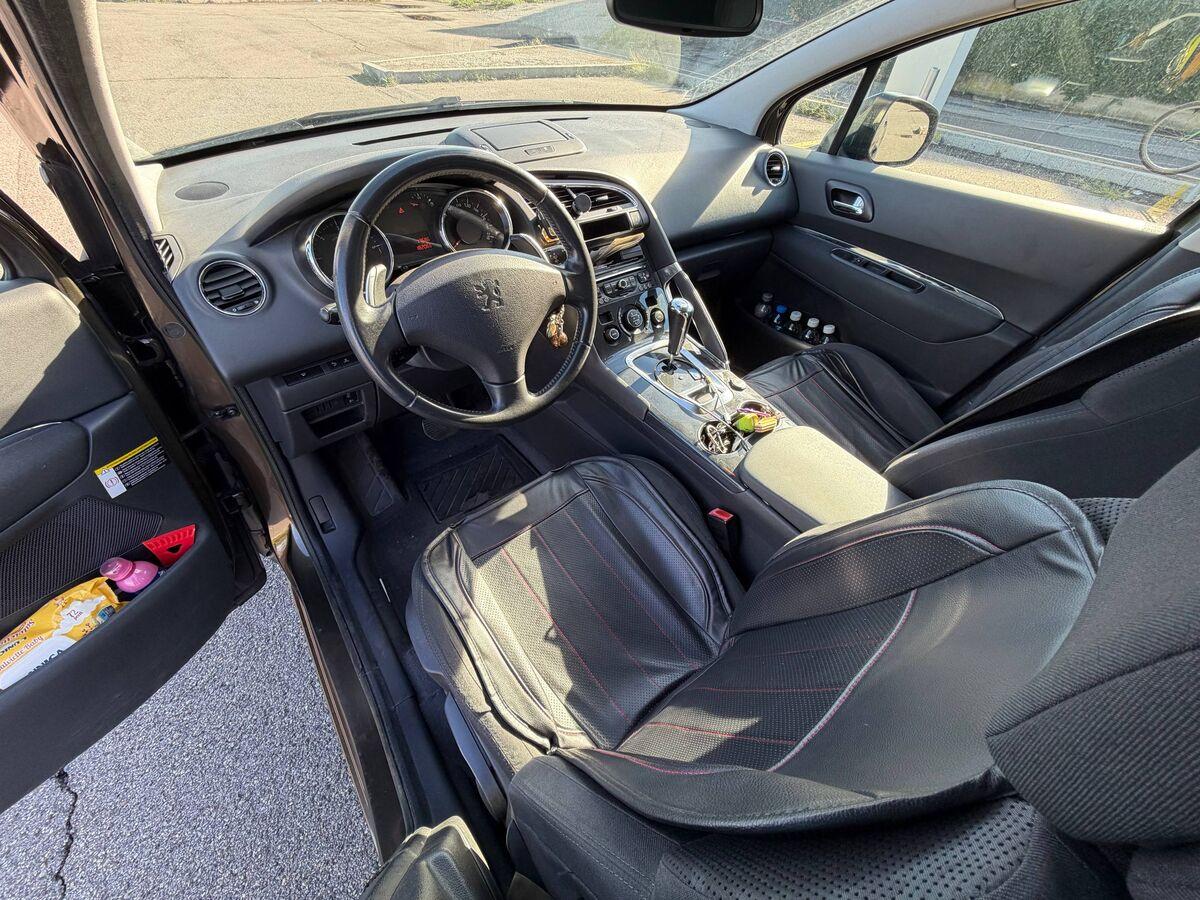 Peugeot 3008 1.6 e-hdi 8v Business s&s 112cv robot